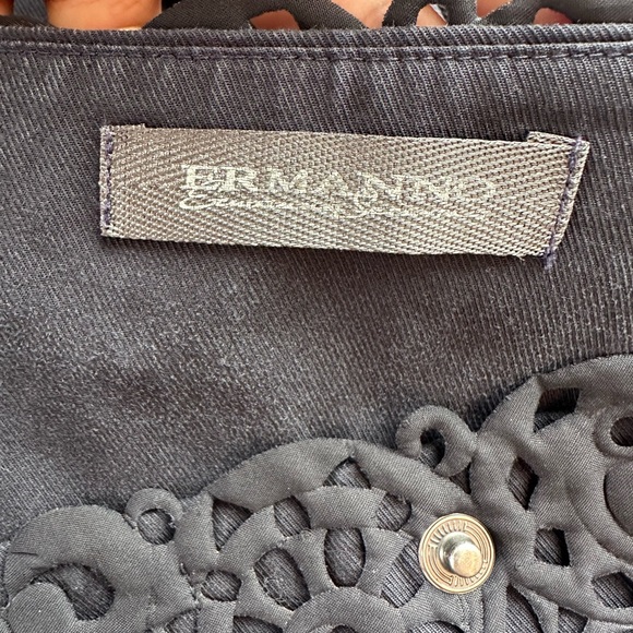 Ermanno Scervino Cotton Blend Charcoal Gray Pleated Mini Skirt- Laser Cut Detail - Picture 6 of 11